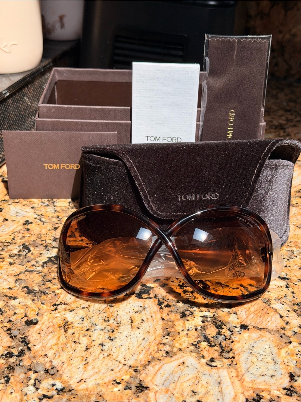 Tom Ford Women's Tortoiseshell Frame Sunglasses with Brown Gradient Lenses - Picture 1 of 4